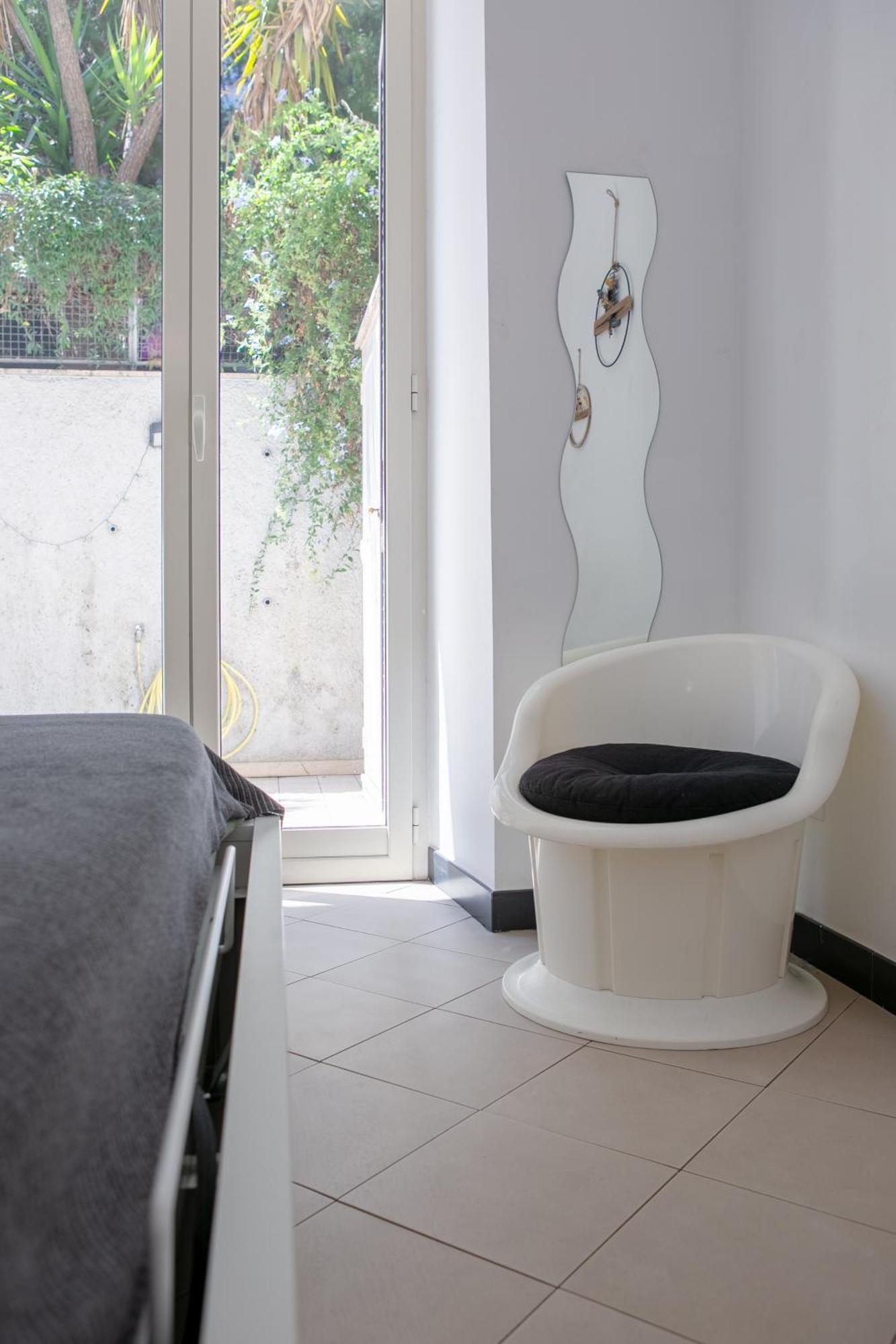 Holiday Homes Rome - Green Apartment S Camillo - Near Trastevere Bagian luar foto
