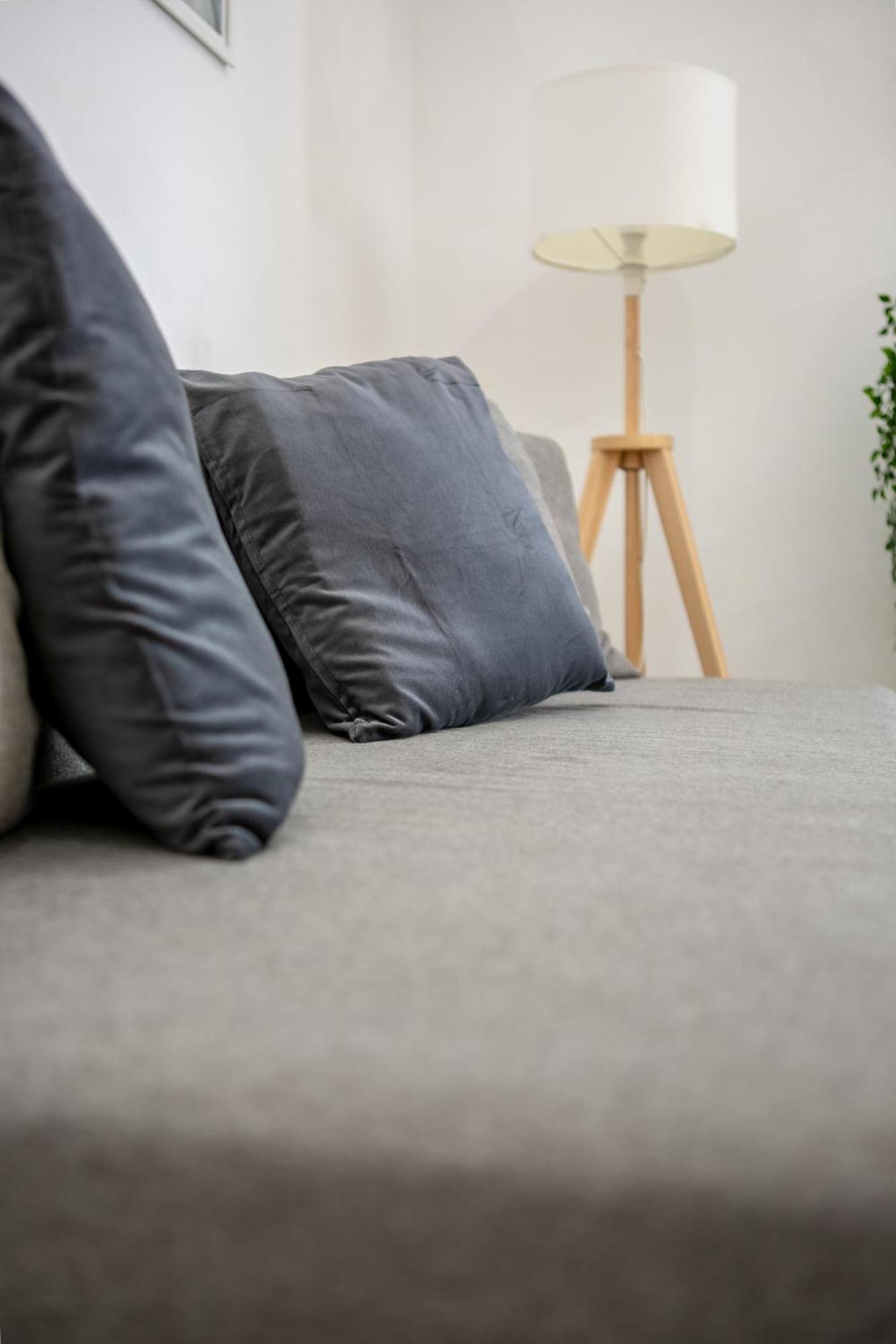 Holiday Homes Rome - Green Apartment S Camillo - Near Trastevere Bagian luar foto