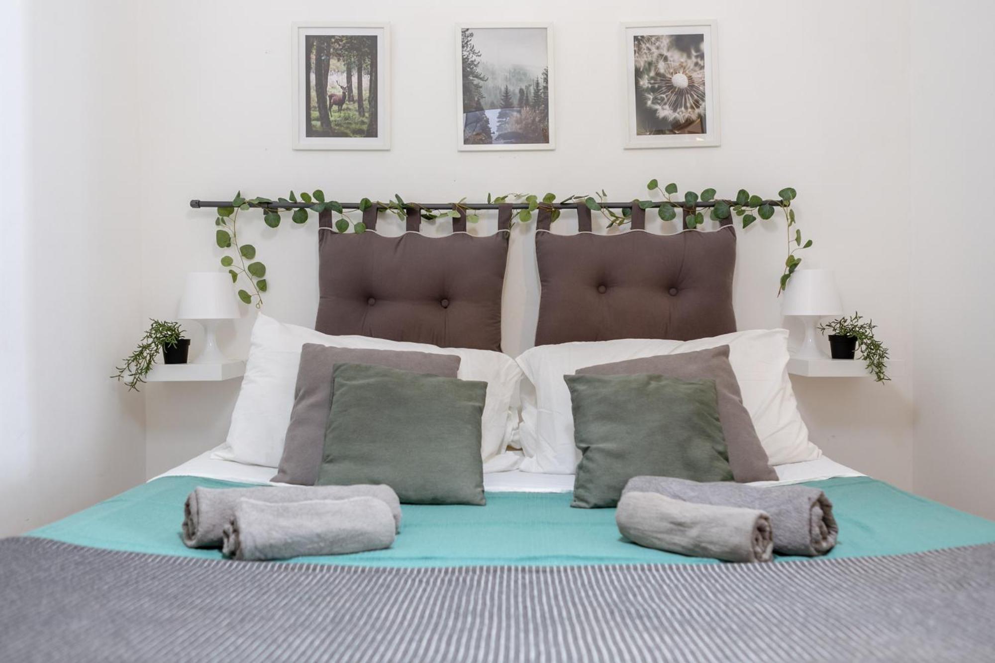 Holiday Homes Rome - Green Apartment S Camillo - Near Trastevere Bagian luar foto